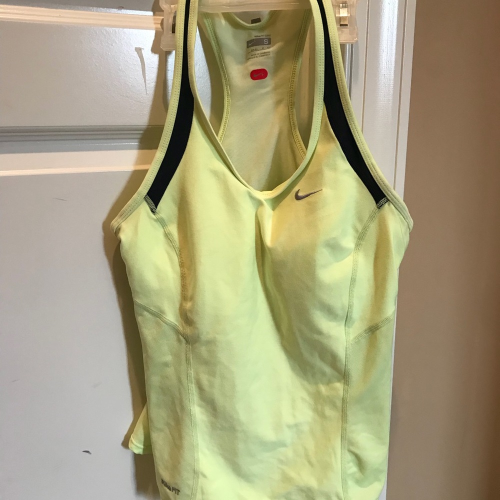 Nike Dri-fit top